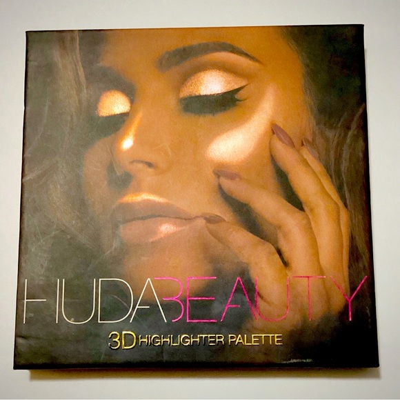 HUDA BEAUTY Other - Huda Beauty 3D Highlighter Palette, Luxurious 3 dimensional highlighter palette